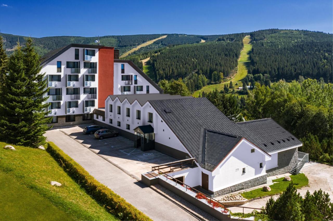 Wellness Astra Hotel